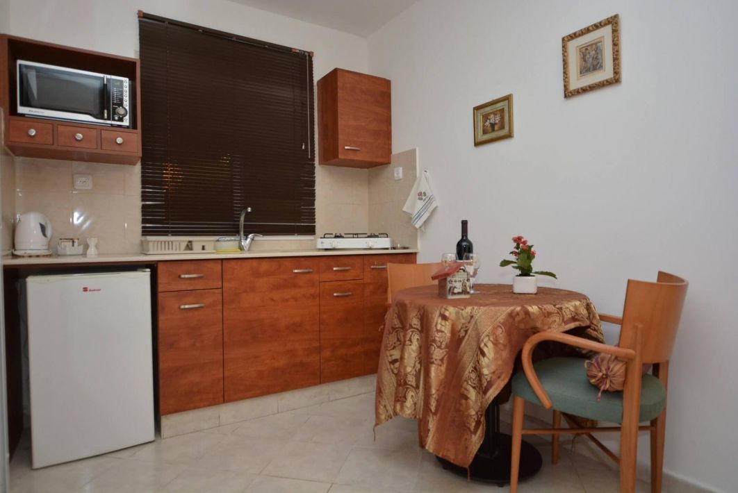 42195 סוויטה כלנית, מלי בוטיק - נופש כפרי באילת, צימר  באילת צימרים - Zimer 4 U