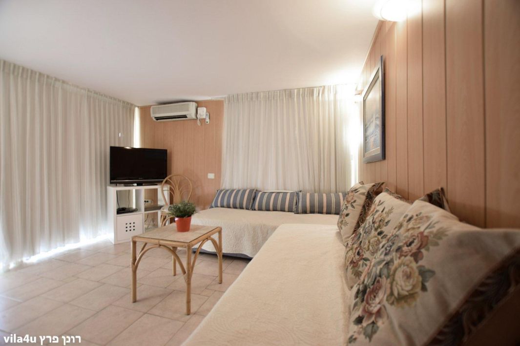 48263 כללי, רוס טוב קיסריה, צימר  בקיסריה צימרים - Zimer 4 U