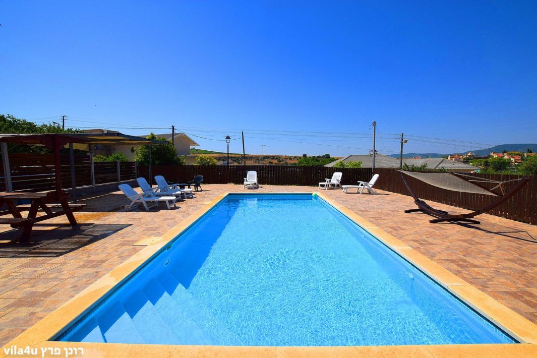 50278 גלריה כללית, אחוזת שטרן, צימר  בכרם בן זמרה צימרים - Zimer 4 U