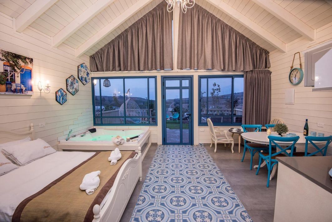 52783 גלריה כללית של המתחם, חלום כפרי, צימר  בדלתון צימרים - Zimer 4 U