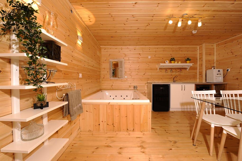 53914 הסוויטות, אחוזת אופוריה, צימר  בשזור צימרים - Zimer 4 U