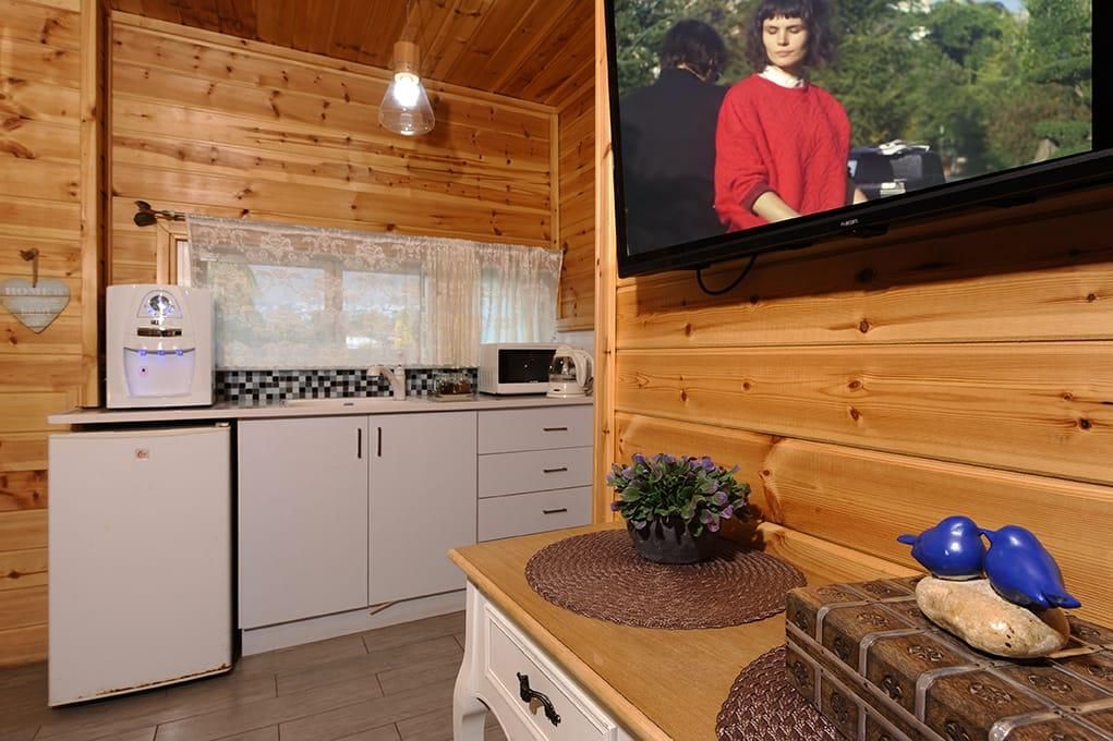 53944 בקתות העץ, אחוזת אופוריה, צימר  בשזור צימרים - Zimer 4 U