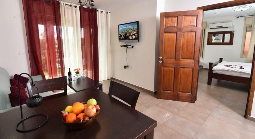 54722 גלריה כללית, אצולה בגולן, צימר  בחד נס צימרים - Zimer 4 U