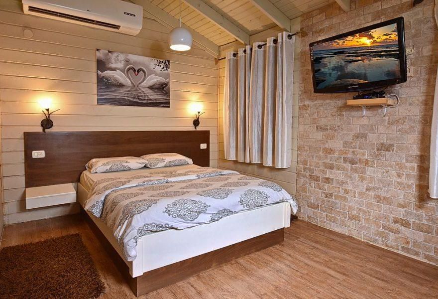 55568 גלריה כללית, בקתות ספיר, צימר  בכלנית צימרים - Zimer 4 U