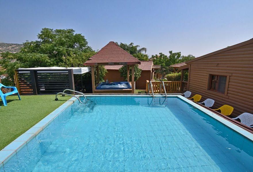 55576 גלריה כללית, בקתות ספיר, צימר  בכלנית צימרים - Zimer 4 U