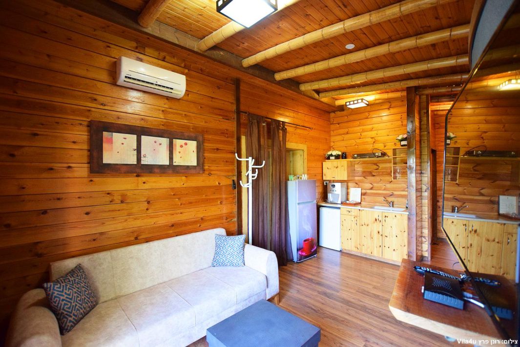 59840 גלריה כללית, צימרים בין אומנות וטבע, צימר  באניעם צימרים - Zimer 4 U