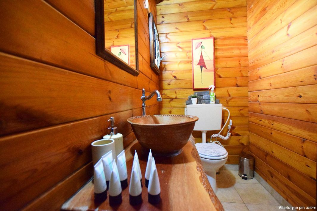 59863 גלריה כללית, צימרים בין אומנות וטבע, צימר  באניעם צימרים - Zimer 4 U