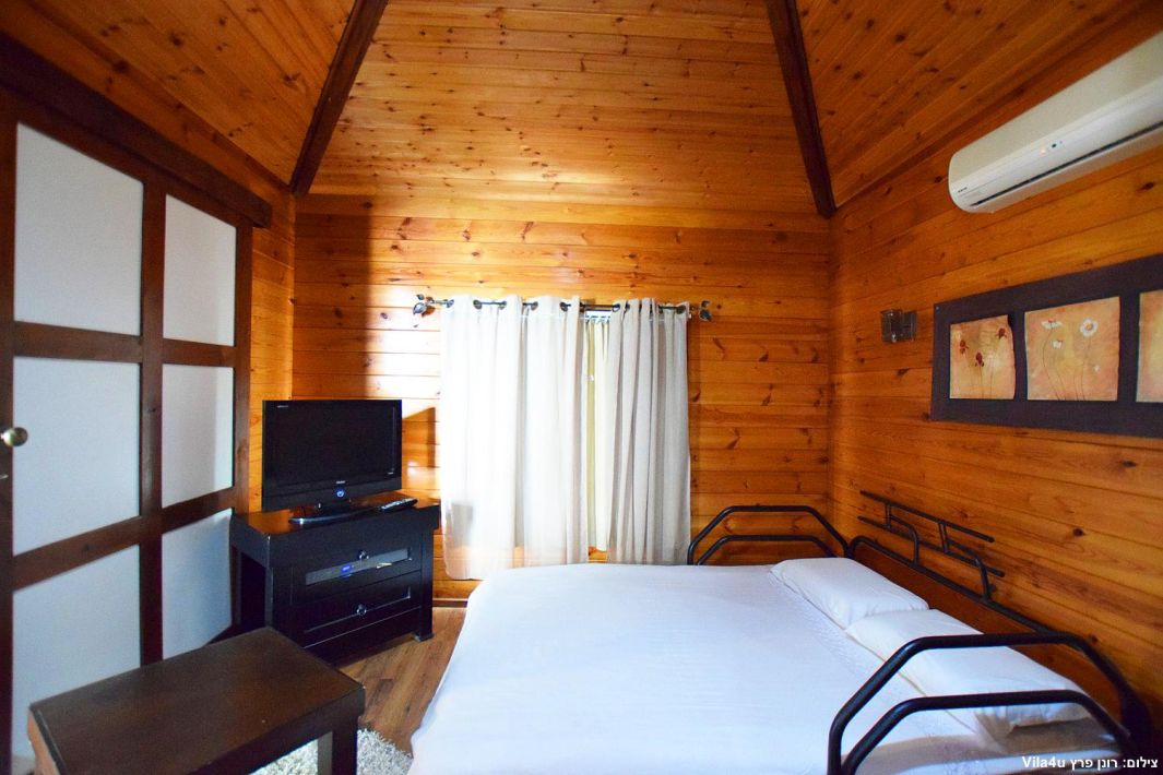 59865 גלריה כללית, צימרים בין אומנות וטבע, צימר  באניעם צימרים - Zimer 4 U