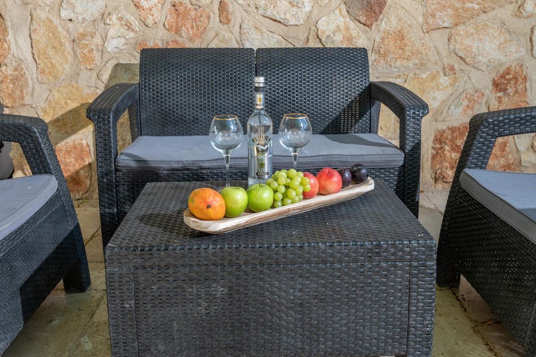 59972 המתחם החיצוני, אבן החלומות, צימר  בטפחות צימרים - Zimer 4 U