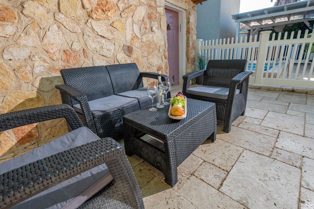 59974 המתחם החיצוני, אבן החלומות, צימר  בטפחות צימרים - Zimer 4 U