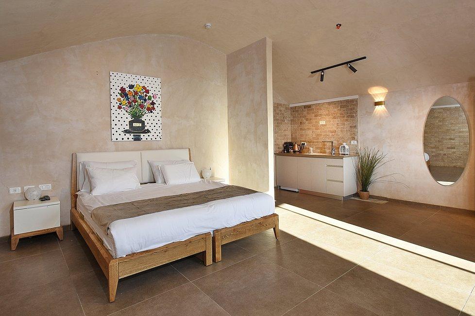 סוויטה כללי, מלון רומנו, צימר  בצפת צימרים - Zimer 4 U