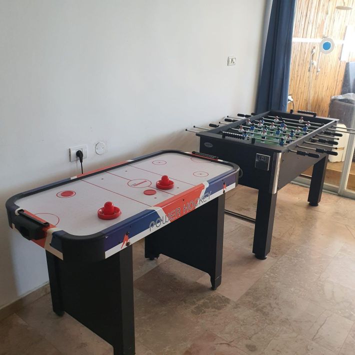 61889 כללי, רויאל חוף צאנז וגקוזי איטלקי מול גלי הים, צימר  בנתניה צימרים - Zimer 4 U