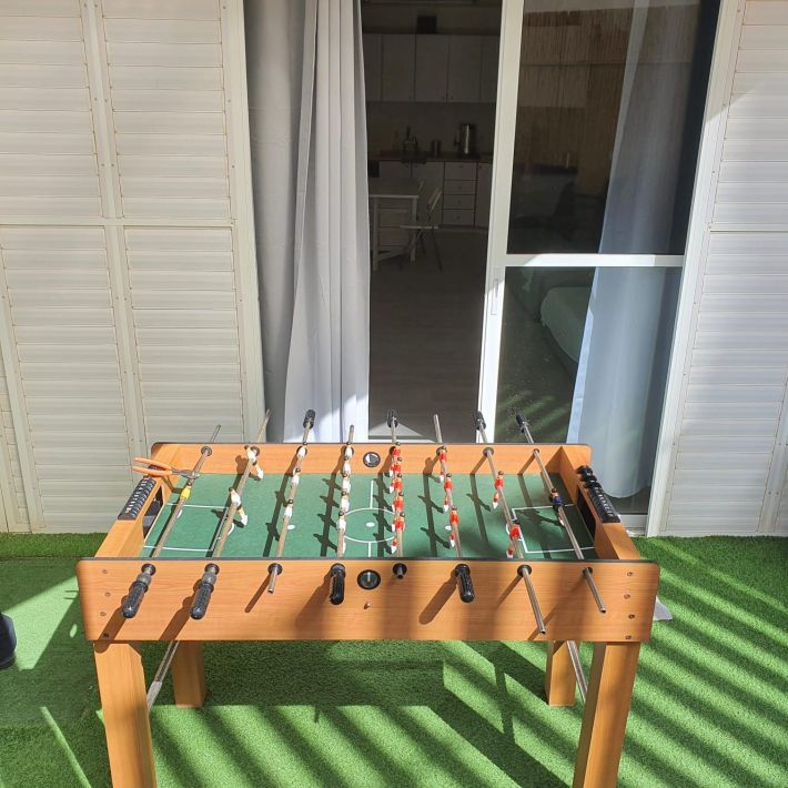 61891 כללי, רויאל חוף צאנז וגקוזי איטלקי מול גלי הים, צימר  בנתניה צימרים - Zimer 4 U