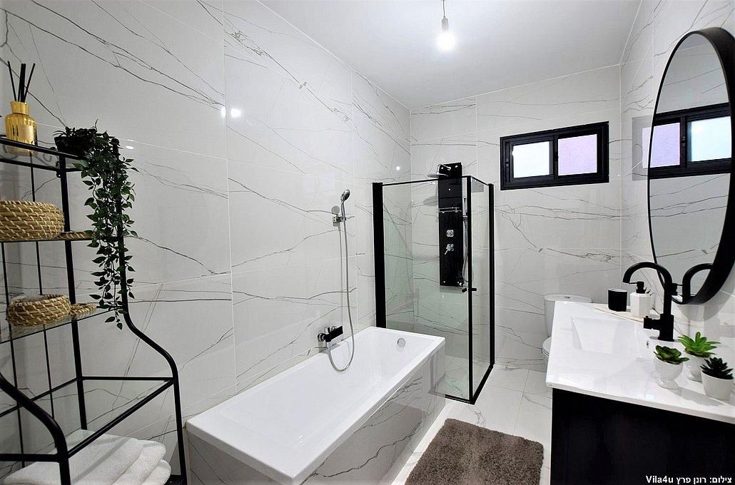 63537 כללי, סוויטת רימון בוטיק, צימר  באביבים צימרים - Zimer 4 U