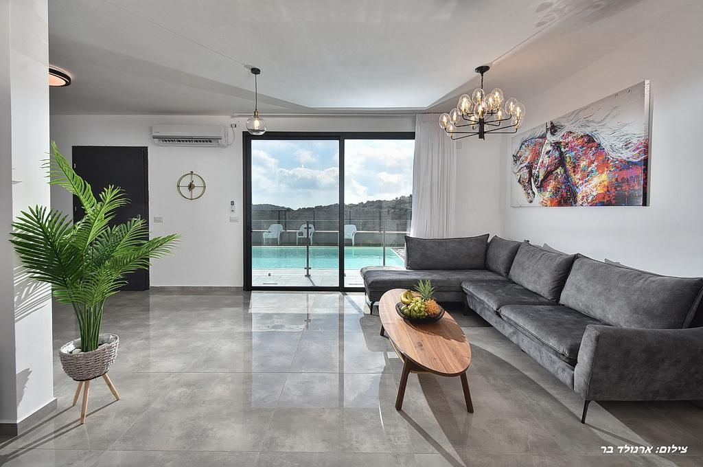 64244 גלריה כללית, סוויטות יגל, צימר  בעבדון צימרים - Zimer 4 U