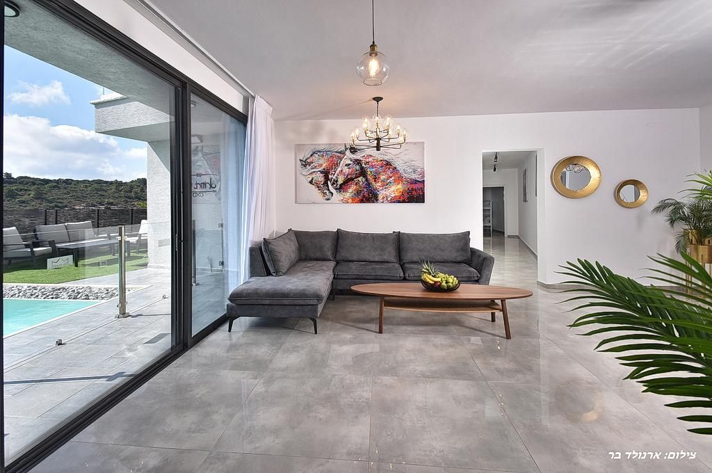 64246 גלריה כללית, סוויטות יגל, צימר  בעבדון צימרים - Zimer 4 U