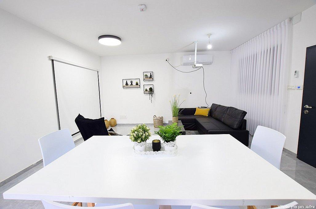 67528 כללי, סוויטת רימון בוטיק, צימר  באביבים צימרים - Zimer 4 U