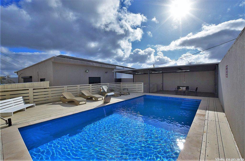 67529 כללי, סוויטת רימון בוטיק, צימר  באביבים צימרים - Zimer 4 U