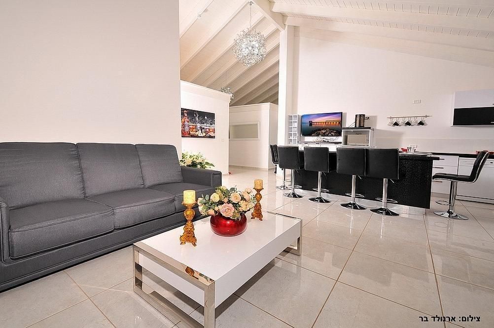 70591 כללי, אחוזת אדל, צימר  בעבדון צימרים - Zimer 4 U