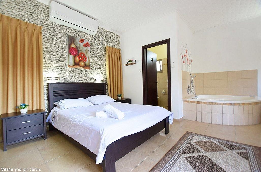 71197 כללי, אחוזת האמנים ריזורט, צימר  באניעם צימרים - Zimer 4 U