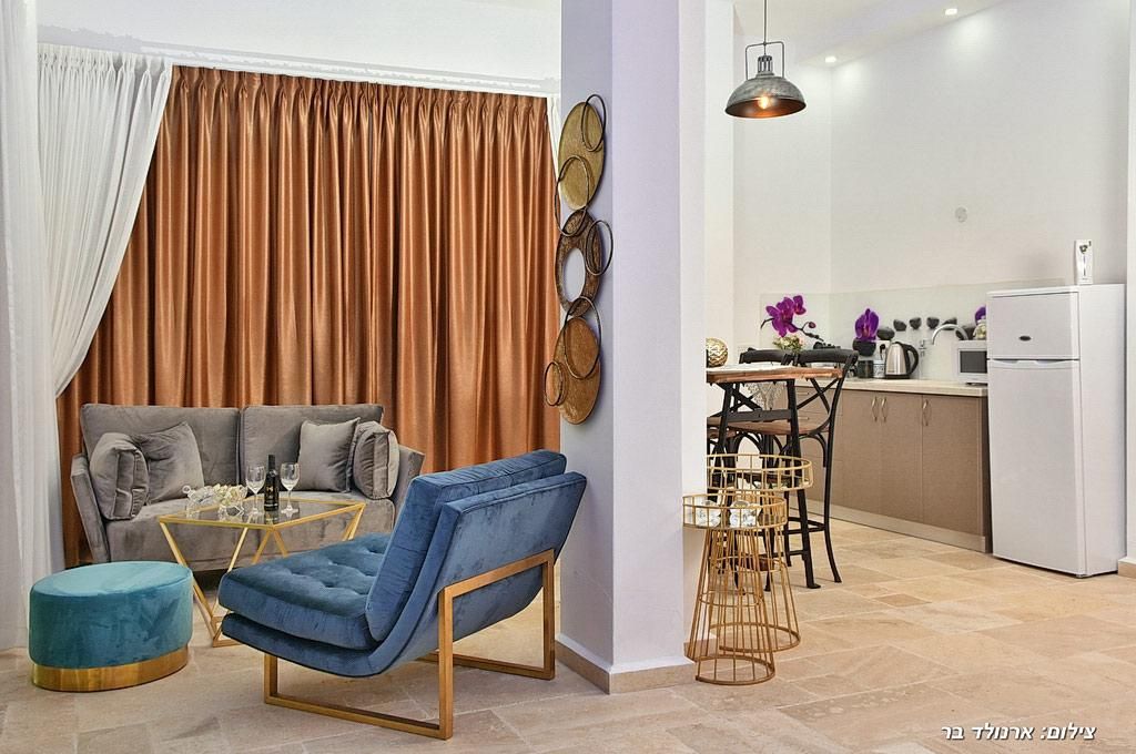 72585 גלריה כללית, הילת השחר, צימר  בעין יעקב צימרים - Zimer 4 U