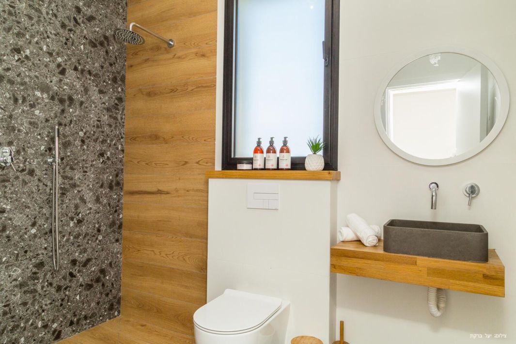 72851 גלריה כללית, בונסאי - סוויטות בוטיק בגליל, צימר  בדלתון צימרים - Zimer 4 U