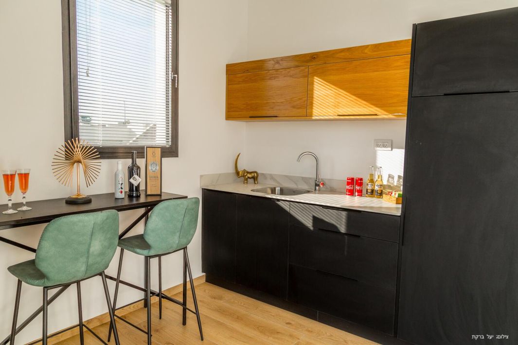 72855 גלריה כללית, בונסאי - סוויטות בוטיק בגליל, צימר  בדלתון צימרים - Zimer 4 U