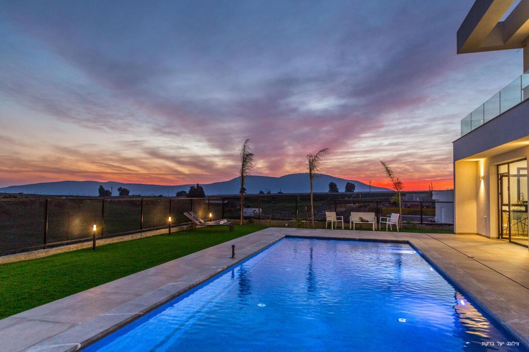 72863 גלריה כללית, בונסאי - סוויטות בוטיק בגליל, צימר  בדלתון צימרים - Zimer 4 U