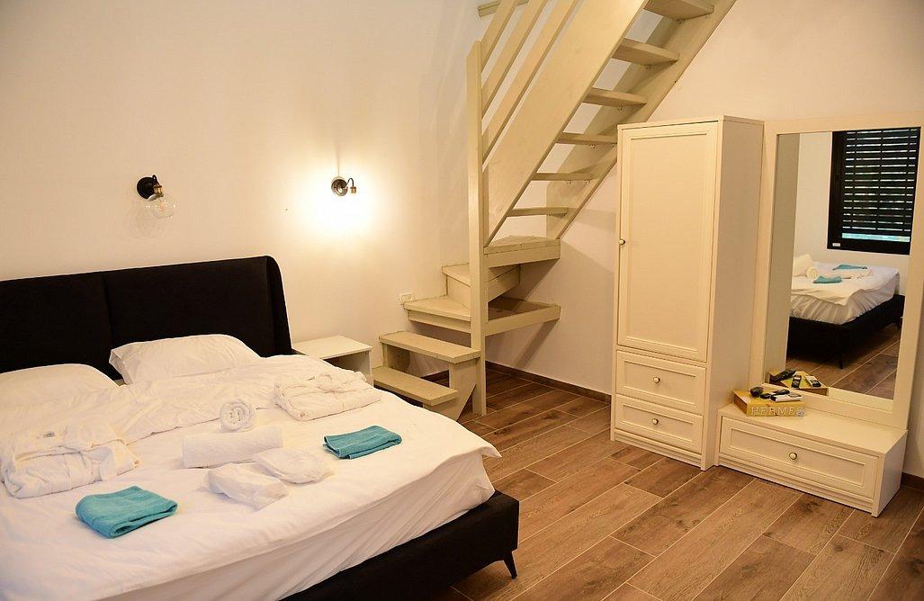 73502 גלריה כללית, אחוזת ממלכת החלומות, צימר  בעין אל אסד צימרים - Zimer 4 U