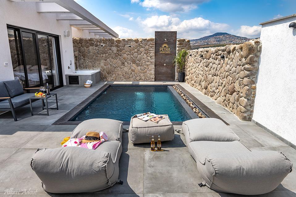 73658 כללי, פטרה - סוויטות יוקרה, צימר  בכלנית צימרים - Zimer 4 U