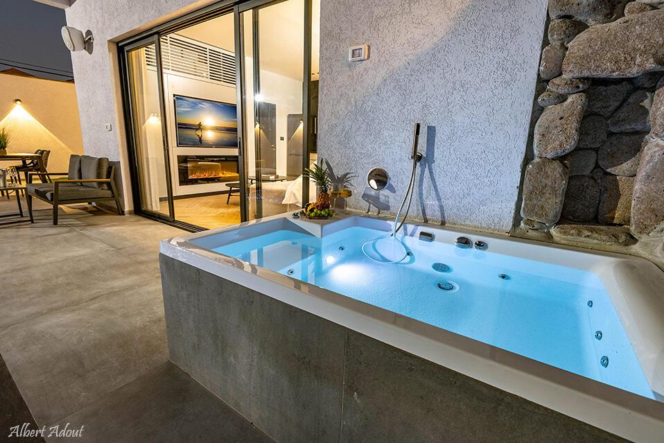 73665 כללי, פטרה - סוויטות יוקרה, צימר  בכלנית צימרים - Zimer 4 U