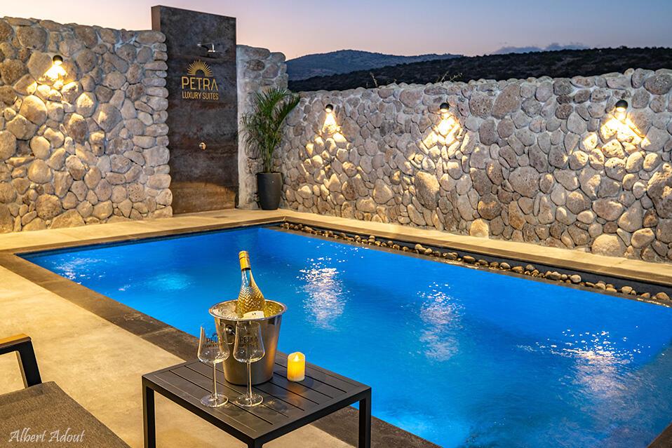 73668 כללי, פטרה - סוויטות יוקרה, צימר  בכלנית צימרים - Zimer 4 U