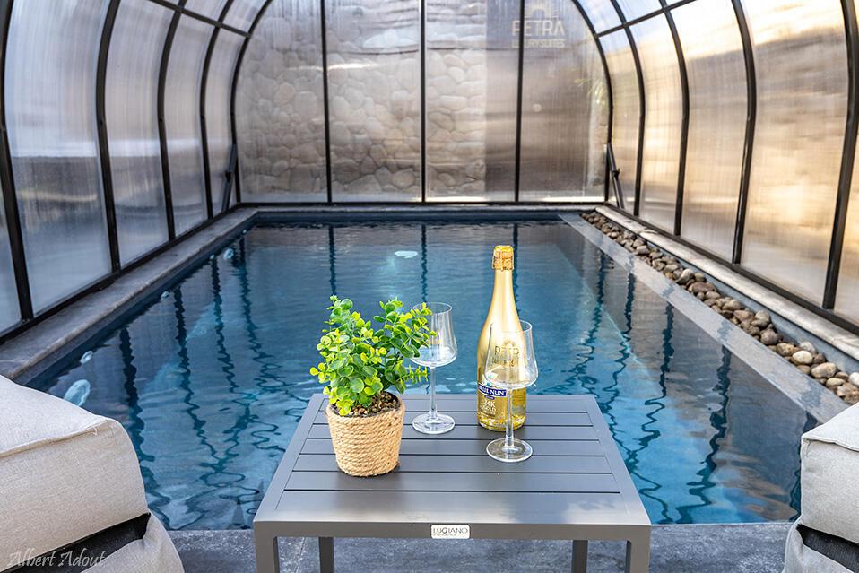 73722 כללי, פטרה - סוויטות יוקרה, צימר  בכלנית צימרים - Zimer 4 U