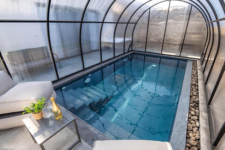 73723 כללי, פטרה - סוויטות יוקרה, צימר  בכלנית צימרים - Zimer 4 U