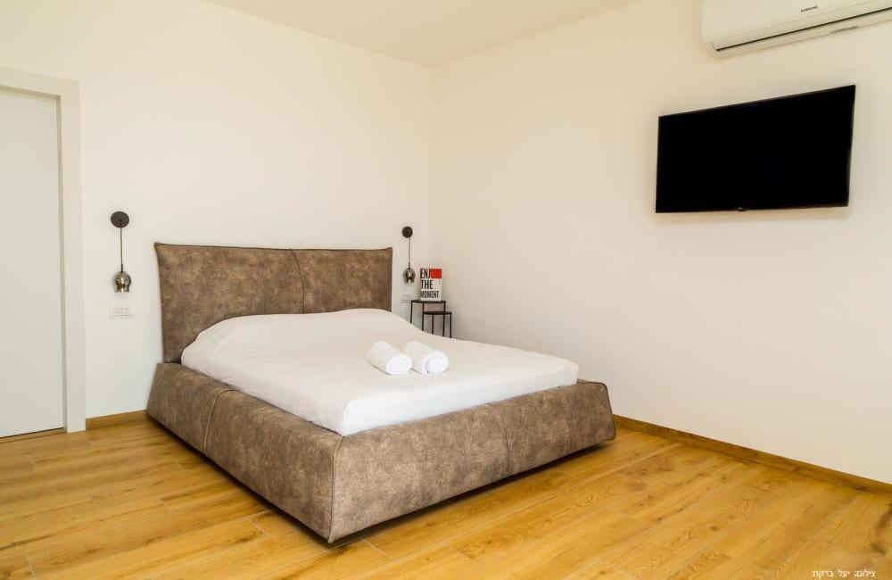 74412 גלריה כללית, בונסאי - סוויטות בוטיק בגליל, צימר  בדלתון צימרים - Zimer 4 U