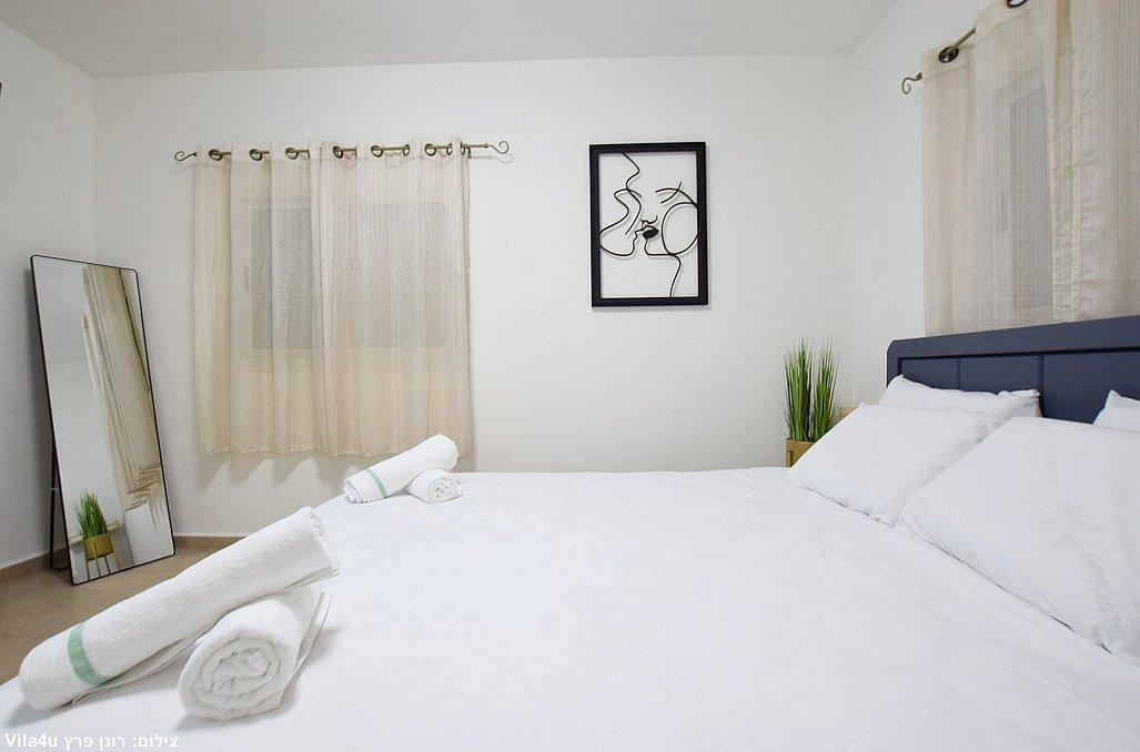 75383 גלריה כללית, סוויטה בהר, צימר  באבן מנחם צימרים - Zimer 4 U