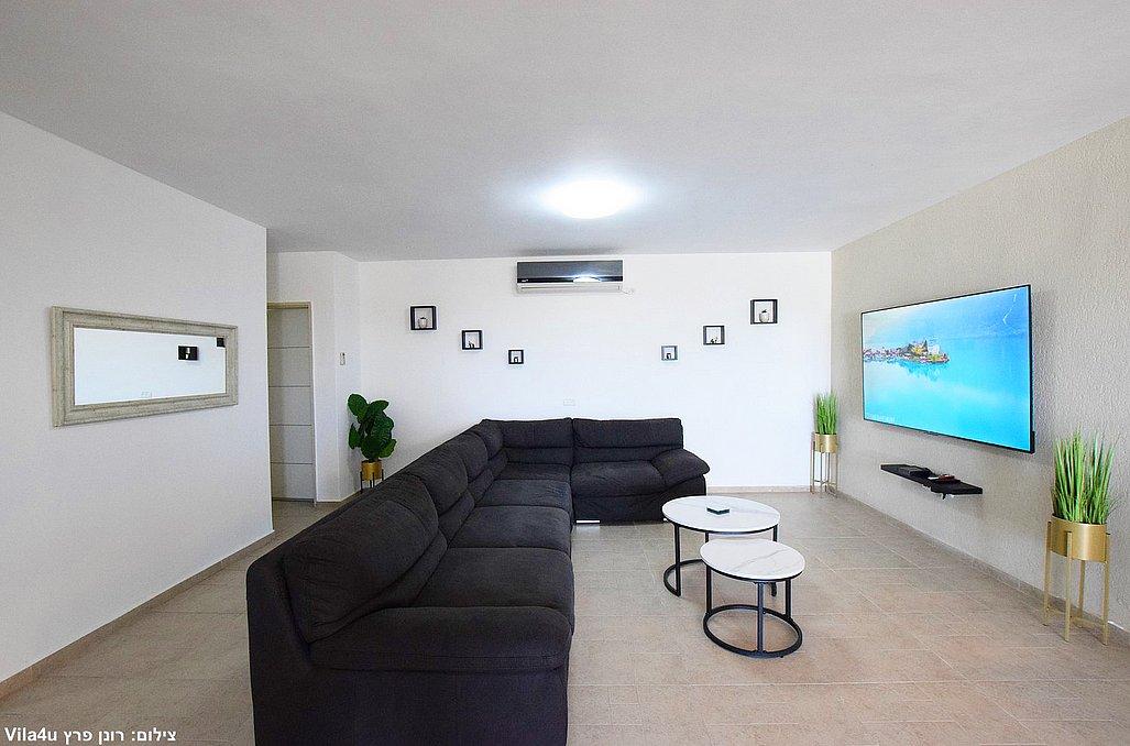 75390 גלריה כללית, סוויטה בהר, צימר  באבן מנחם צימרים - Zimer 4 U