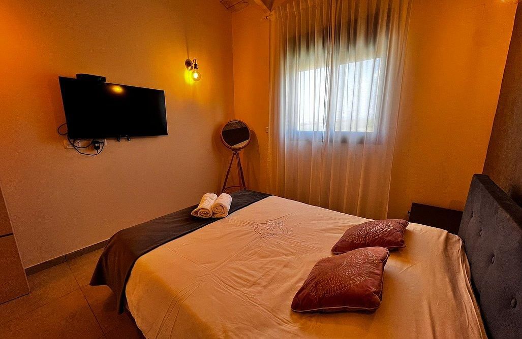 78159 גלריה כללית, צימרים נעמי ומי, צימר  בפוריה נווה עובד צימרים - Zimer 4 U