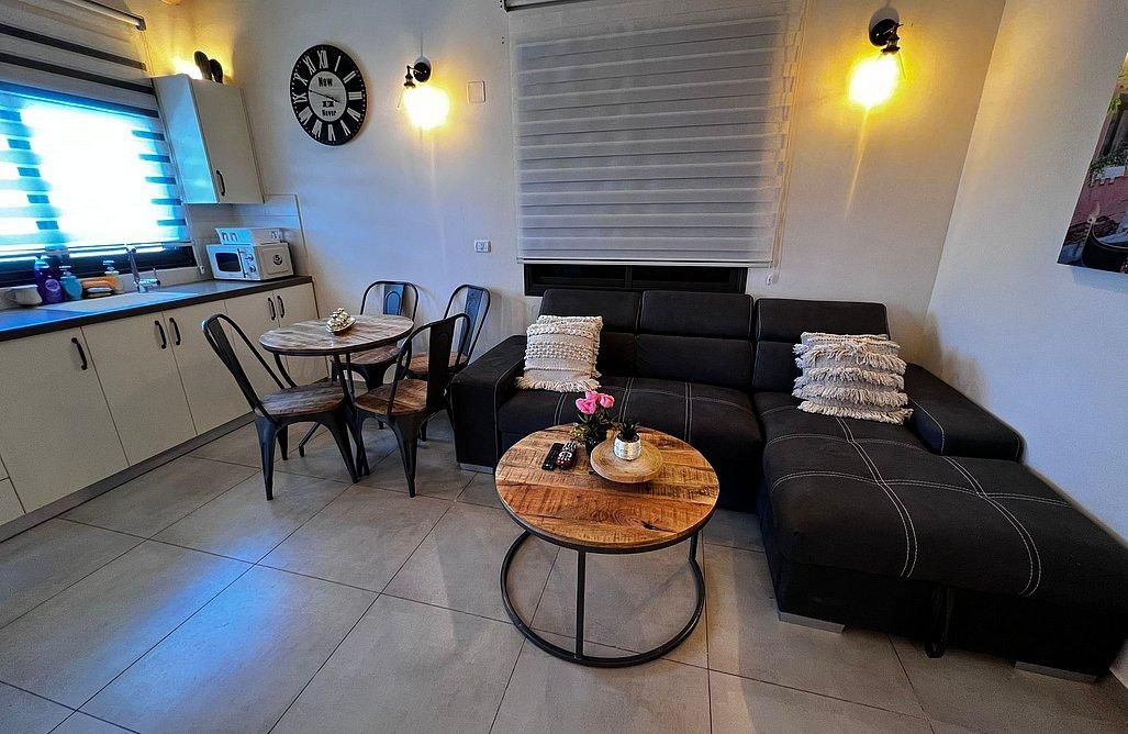 78172 גלריה כללית, צימרים נעמי ומי, צימר  בפוריה נווה עובד צימרים - Zimer 4 U