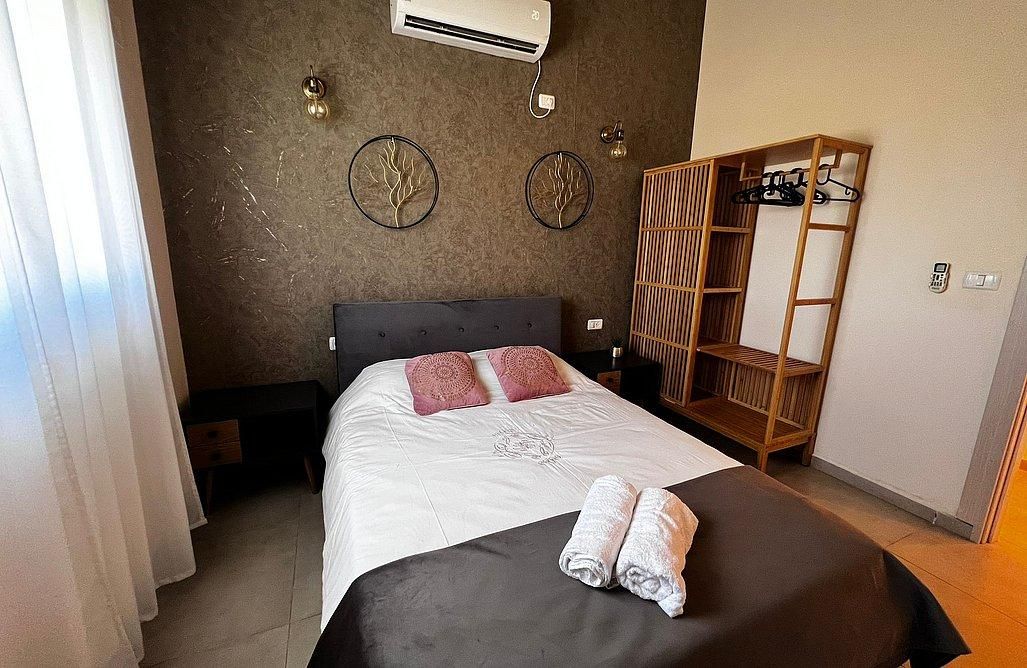 78176 גלריה כללית, צימרים נעמי ומי, צימר  בפוריה נווה עובד צימרים - Zimer 4 U