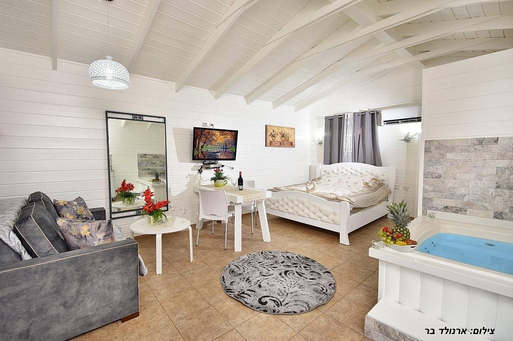 80267 כללי, בקתות הגן הירוק, צימר  בכלנית צימרים - Zimer 4 U