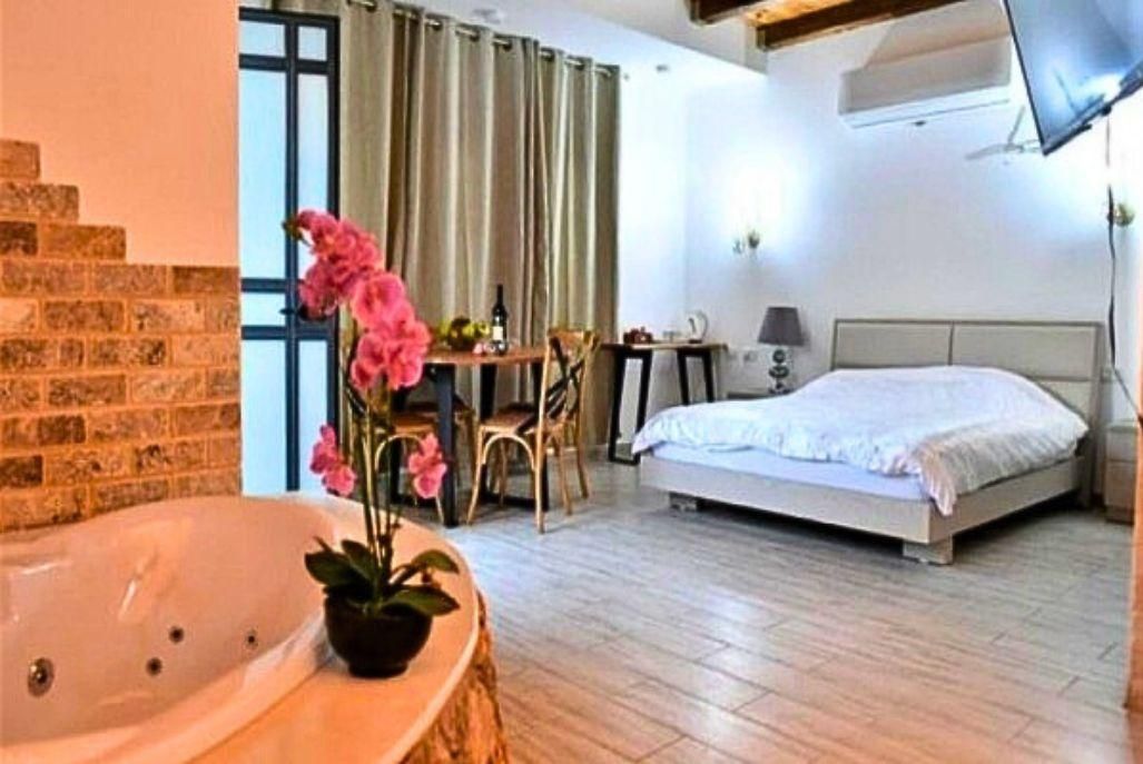 81577 גלריה כללית, , צימר  בחזון צימרים - Zimer 4 U