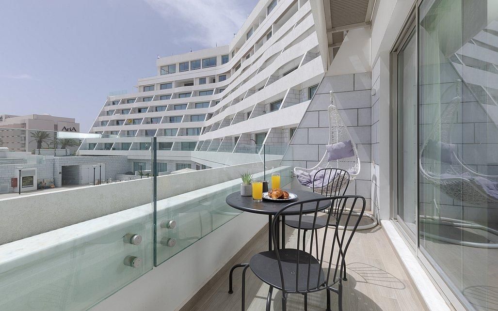 83954 סוויטה עם נוף צמודה לים 1, סיסייד אילת SeaSide Eilat - By SEAELO, צימר  באילת צימרים - Zimer 4 U
