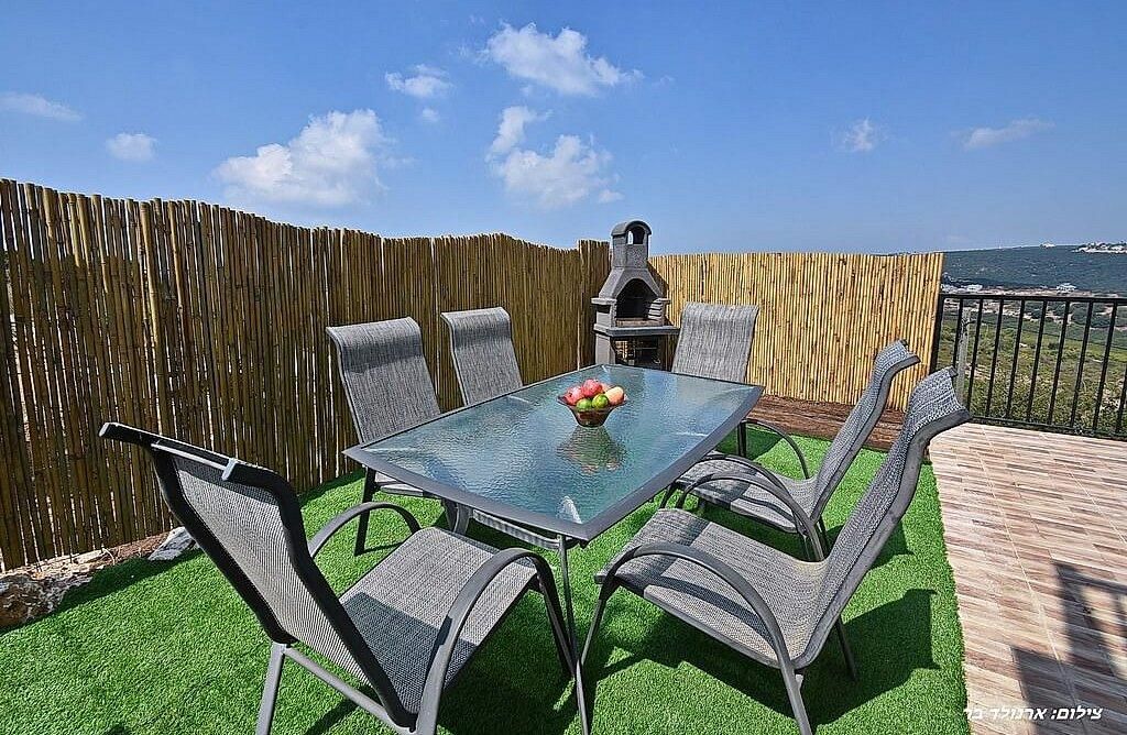 85355 גלריה כללית, סוויטת עטרת הנוף, צימר  באבן מנחם צימרים - Zimer 4 U