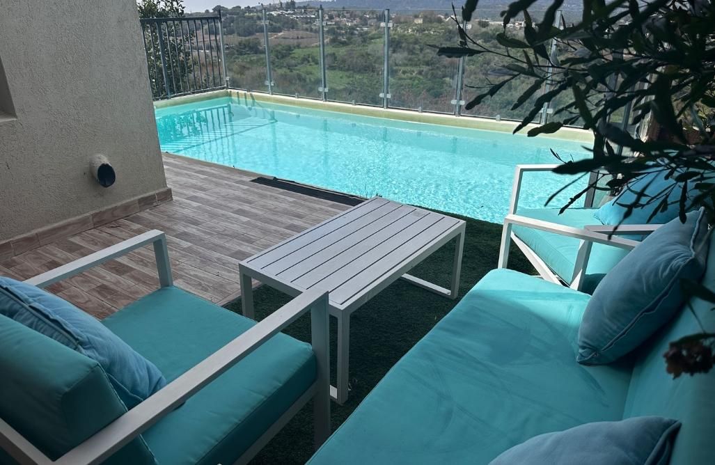 85381 גלריה כללית, סוויטת עטרת הנוף, צימר  באבן מנחם צימרים - Zimer 4 U