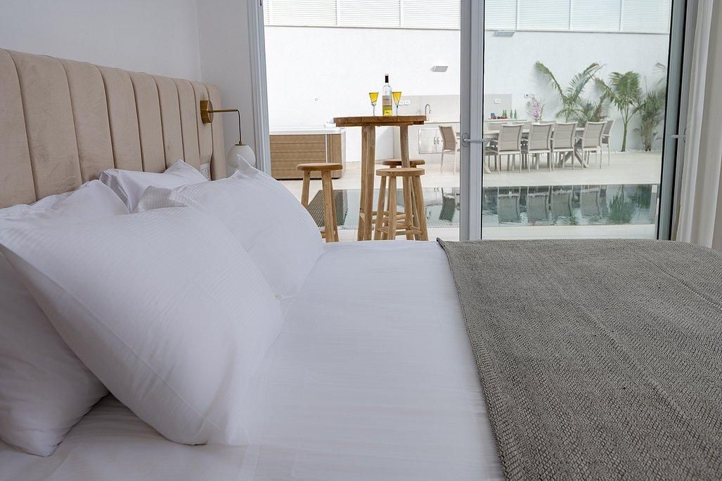 85756 גלריה כללית, סוויטות גקסון - Jack son, צימר  בעין יעקב צימרים - Zimer 4 U