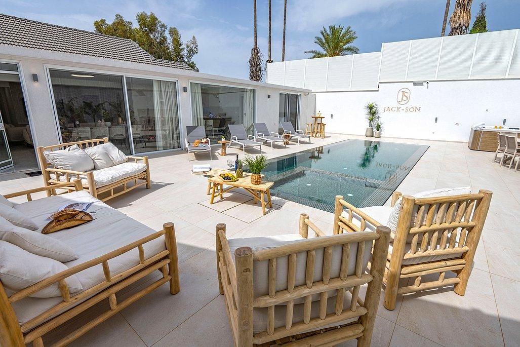 85778 גלריה כללית, סוויטות גקסון - Jack son, צימר  בעין יעקב צימרים - Zimer 4 U