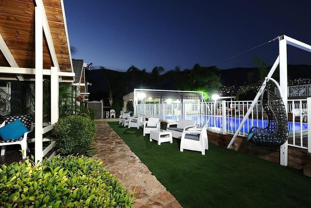 85929 גלריה כללית, אחוזת אופוריה, צימר  בשזור צימרים - Zimer 4 U