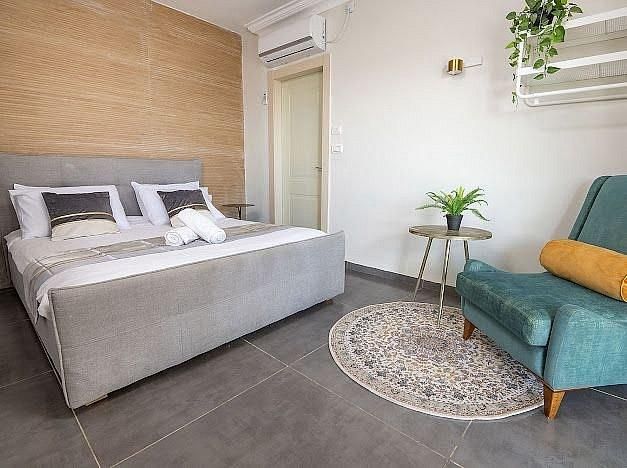 88409 גלריה כללית, סוויטות כינור דוד המלך, צימר  במנות צימרים - Zimer 4 U