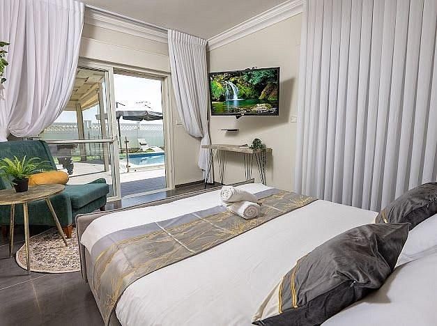 88418 גלריה כללית, סוויטות כינור דוד המלך, צימר  במנות צימרים - Zimer 4 U